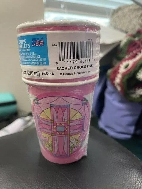 Sacred Cross Pink 8 x 270ml (9oz) Paper Cups
